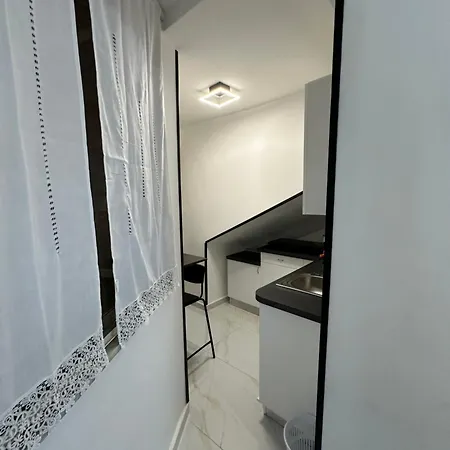Rose's House 招待所 4*