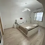 Rose's House Гостевой дом