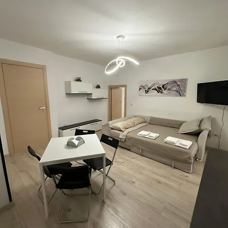 Rose's House 4*